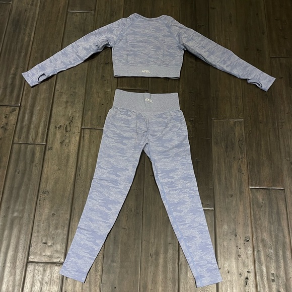 BE AYBL Workout Set in Camo Blue - Picture 4 of 6
